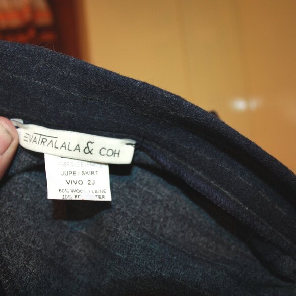 Vatralala & Coh Wool Skirt Heavyweight - Picture 6 of 7